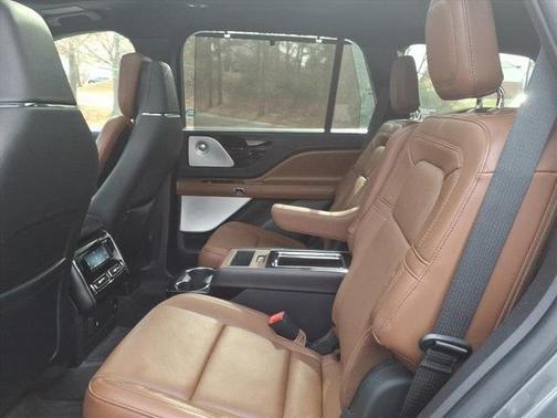 2022 Lincoln Aviator Reserve AWD