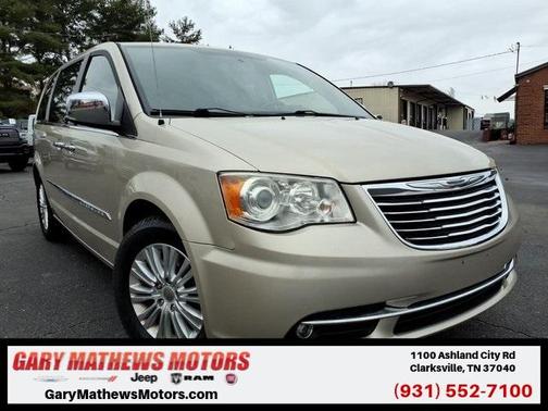 2012 Chrysler Town & Country Limited