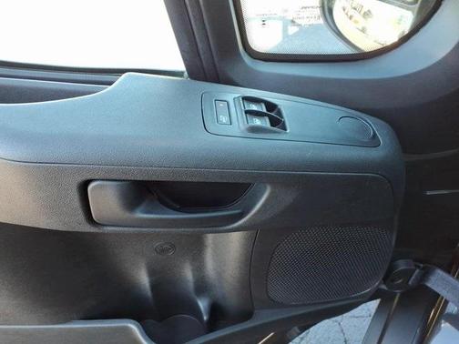 2025 RAM ProMaster 1500 Low Roof