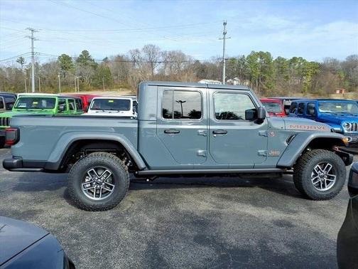 2026 Jeep Gladiator Mojave