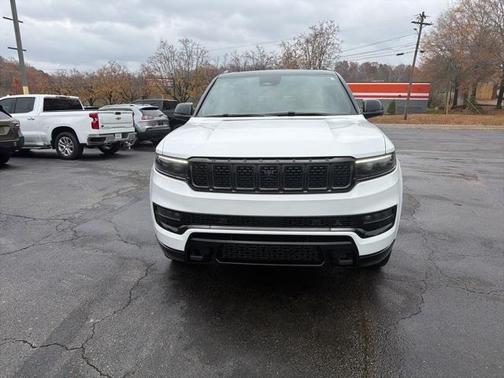 2025 Jeep Grand Wagoneer Series III