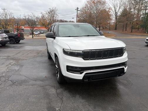 2025 Jeep Grand Wagoneer Series III