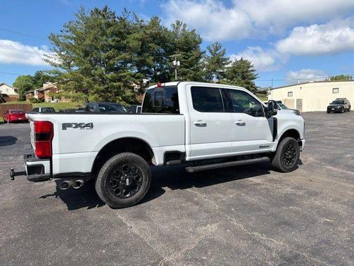 Avalanche 2025 Ford F-250 Lariat
