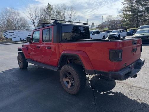 2021 Jeep Gladiator Sport