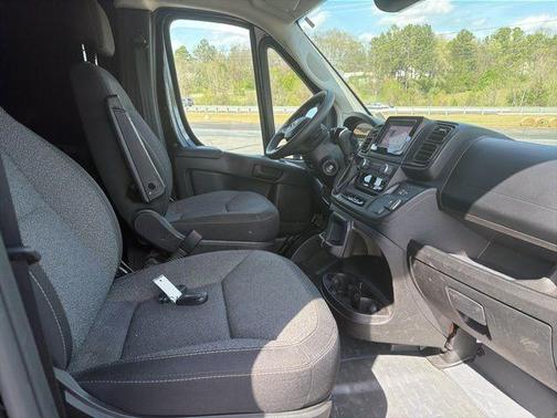 2024 RAM ProMaster 2500 Base