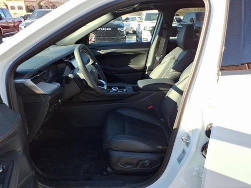 2026 Jeep Cherokee LAREDO/LIMITED