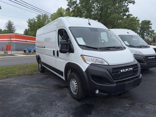 Bright White Clearcoat 2025 RAM ProMaster 2500 High Roof
