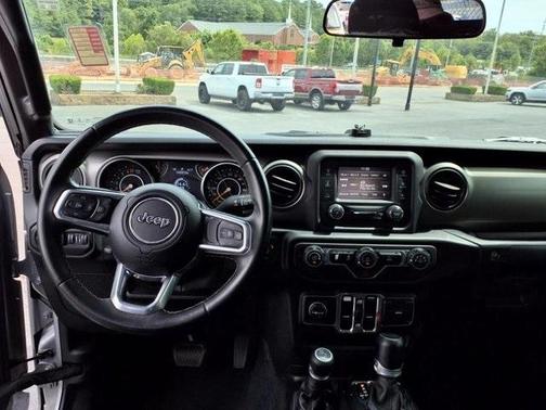 2020 Jeep Gladiator Sport