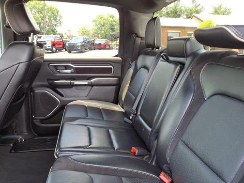 Bright White Clearcoat 2024 RAM 1500 Laramie