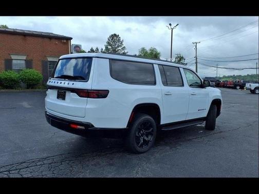 2025 Jeep Wagoneer L Series II