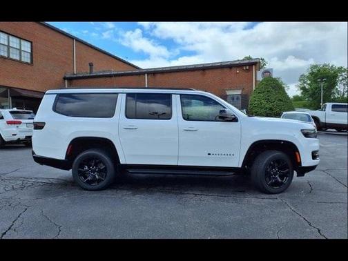 2025 Jeep Wagoneer L Series II