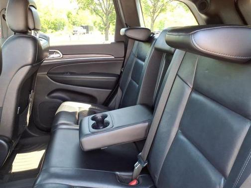 Bright White Clearcoat 2021 Jeep Grand Cherokee Limited