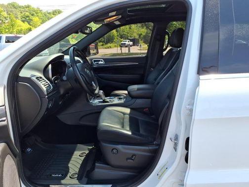 Bright White Clearcoat 2021 Jeep Grand Cherokee Limited