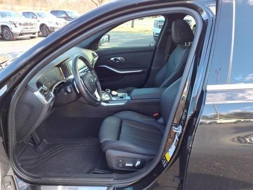 2020 BMW 330 i xDrive