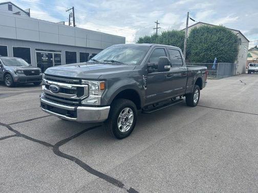 Carbonized Gray Metallic 2022 Ford F-250 XLT