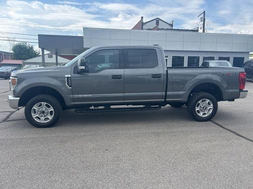 Carbonized Gray Metallic 2022 Ford F-250 XLT