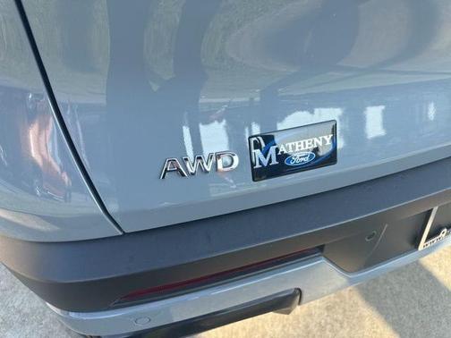 Harbor Gray 2025 INFINITI QX60 Luxe