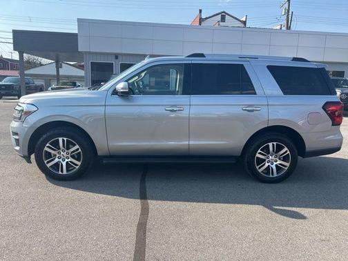 Silver Metallic 2024 Ford Expedition Limited