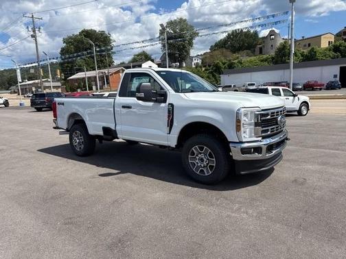 2025 Ford F-350 XLT