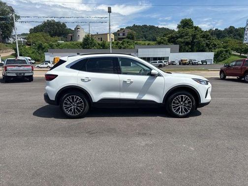 2025 Ford Escape PHEV