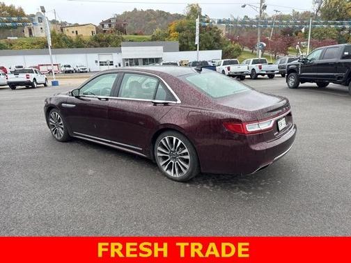 2019 Lincoln Continental Select