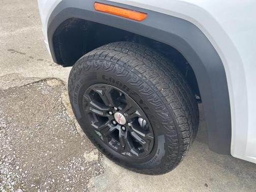 2023 GMC Canyon Elevation