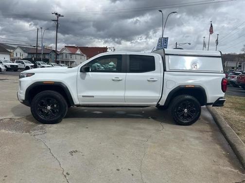 2023 GMC Canyon Elevation