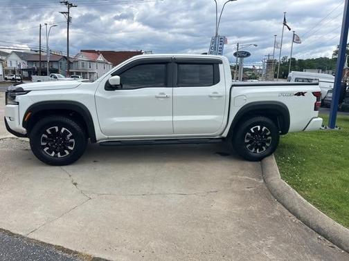 2024 Nissan Frontier PRO-4X