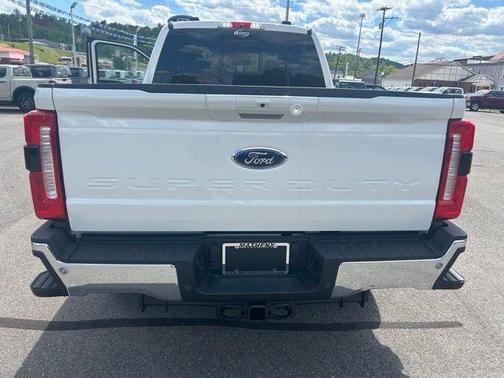 Star White 2026 Ford F-250 Lariat