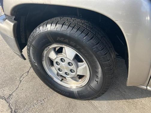 2000 Chevrolet Suburban LS
