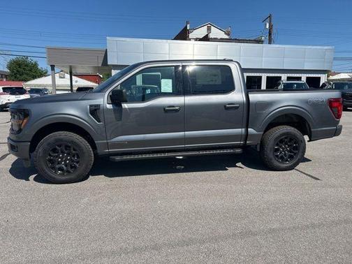 Carbonized Gray Metallic 2025 Ford F-150 XLT