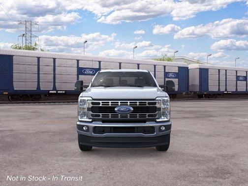 Oxford White 2026 Ford F-250 XLT