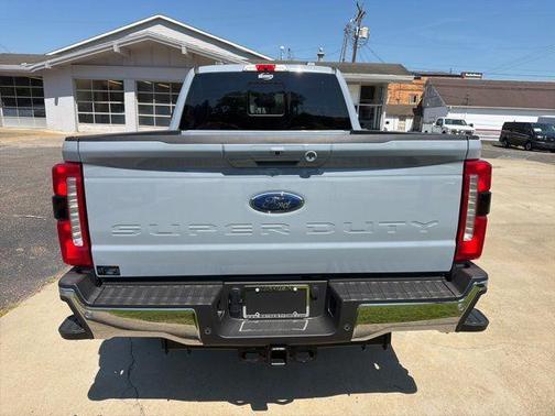 Glacier Gray Metallic 2026 Ford F-350 Lariat Super Duty
