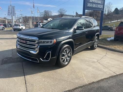 2022 GMC Acadia SLT