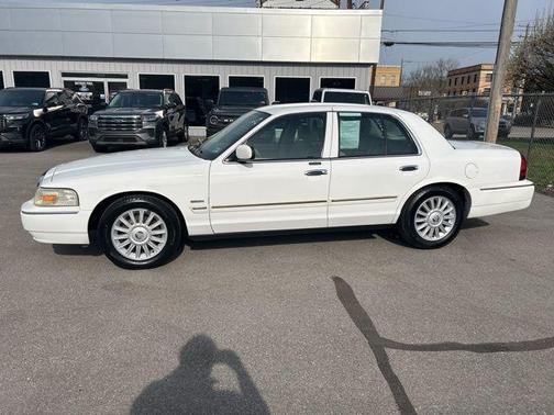 2010 Mercury Grand Marquis LS