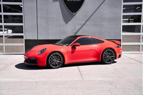 2020 Porsche 911 Carrera 4S