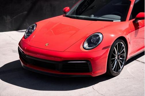 2020 Porsche 911 Carrera 4S