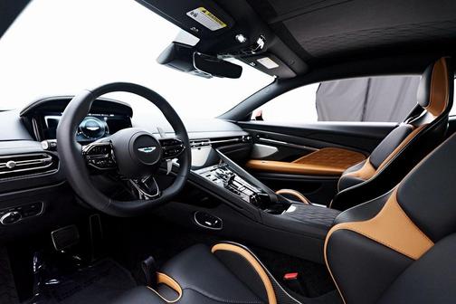 2024 Aston Martin DB12 Base