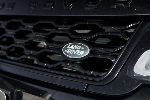 2021 Land Rover Range Rover Sport HSE Silver Edition