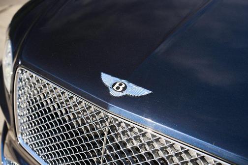 2021 Bentley Bentayga V8