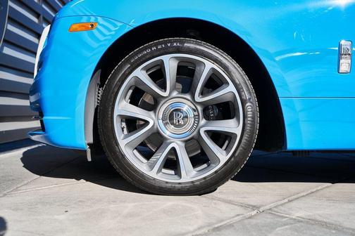 2020 Rolls-Royce Wraith Base