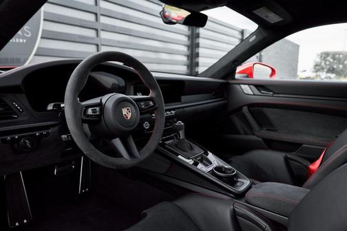 2025 Porsche 911 GT3