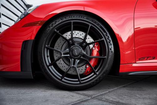 2025 Porsche 911 GT3