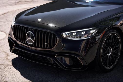 2025 Mercedes-Benz AMG S 63 E 4MATIC