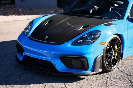 2024 Porsche 718 Cayman GT4 RS