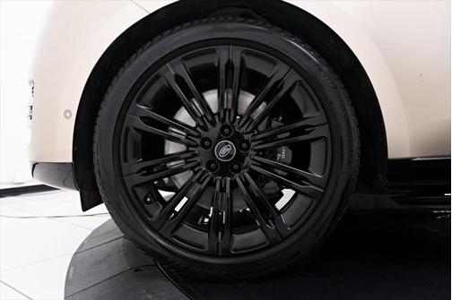 2023 Land Rover Range Rover First Edition