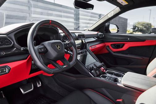 Grigio Acheso Matte 2024 Lamborghini Urus S