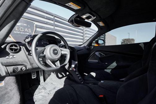 2024 McLaren 750S Spider