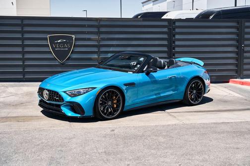 MANUFAKTUR Hyper Blue Metallic 2022 Mercedes-Benz AMG SL 63 Base