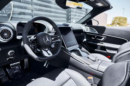 MANUFAKTUR Hyper Blue Metallic 2022 Mercedes-Benz AMG SL 63 Base